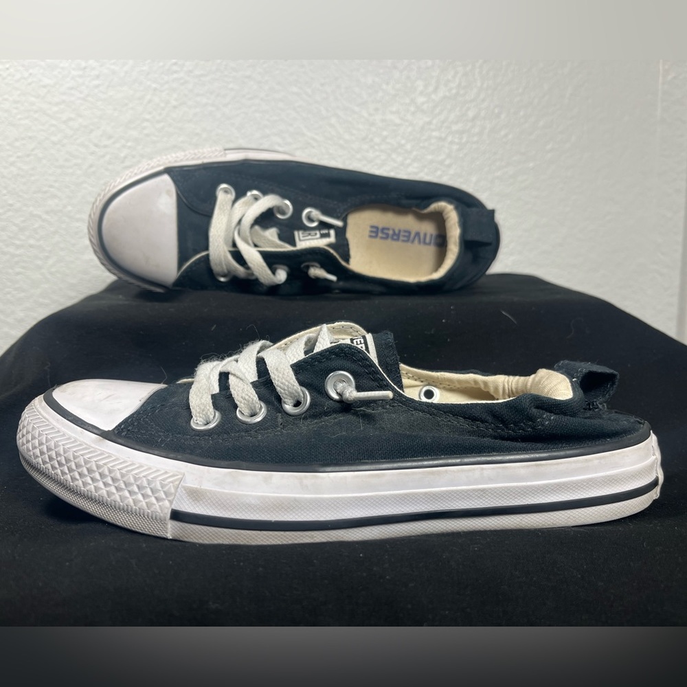 Converse Low Tops Shoes - Black & White - Women’s Size 6